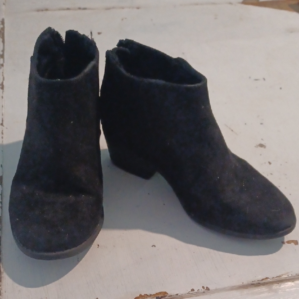 Old Navy Suede Booties Sz 12